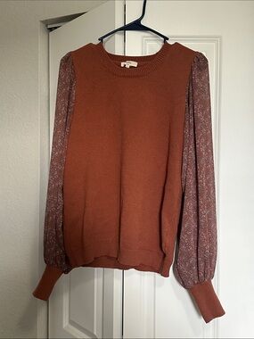entro Rust Brown Knit Puff-Sleeve Sweater with Floral Sheer Sleeves
